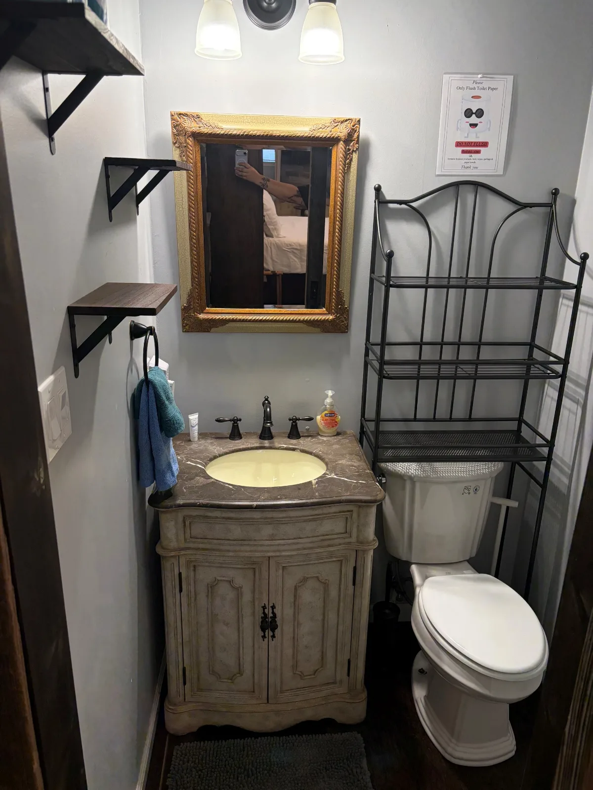 The bathroom in Cabin 2