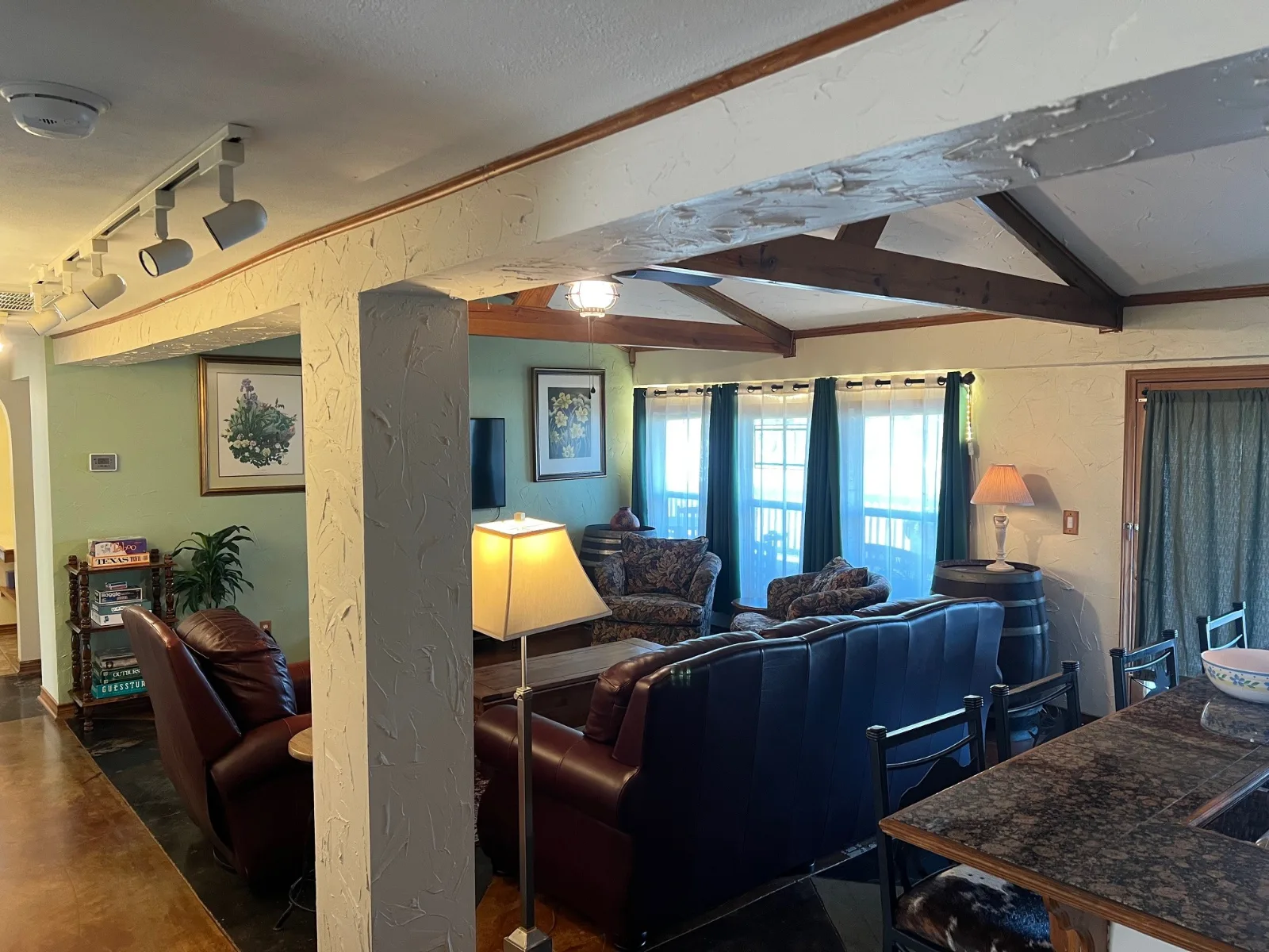 A second view of the Cabin 3 living room